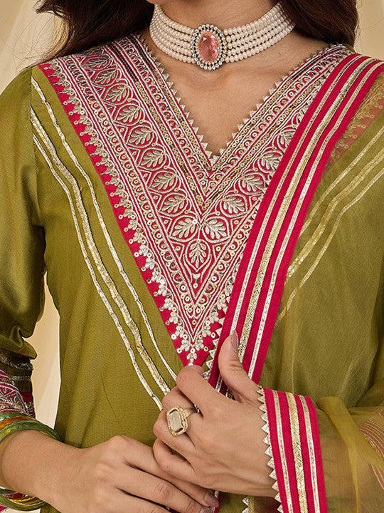 Women Ethnic Motif Embroidered Sequinned Kurta with Trousers & Dupatta