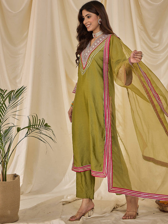 Women Ethnic Motif Embroidered Sequinned Kurta with Trousers & Dupatta