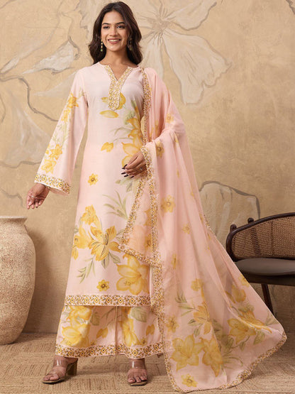 Women Floral Printed Kurta with Palazzos & Dupatta