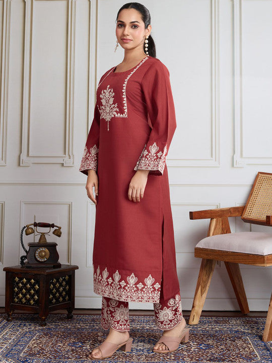 Floral Embroidered Flared Sleeves Round Neck Straight Kurta With Trouser