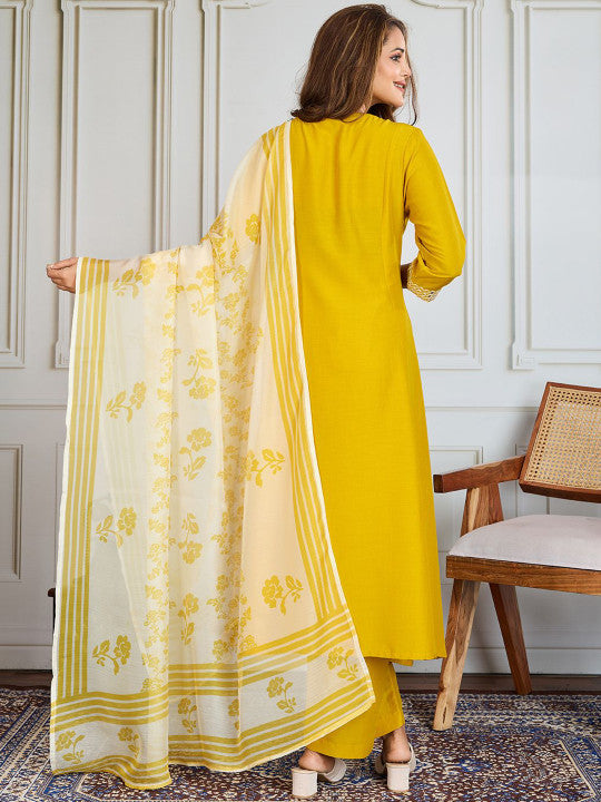 Women Printed Anarkali Kurta & Trouser With Dupatta Kurta Sets